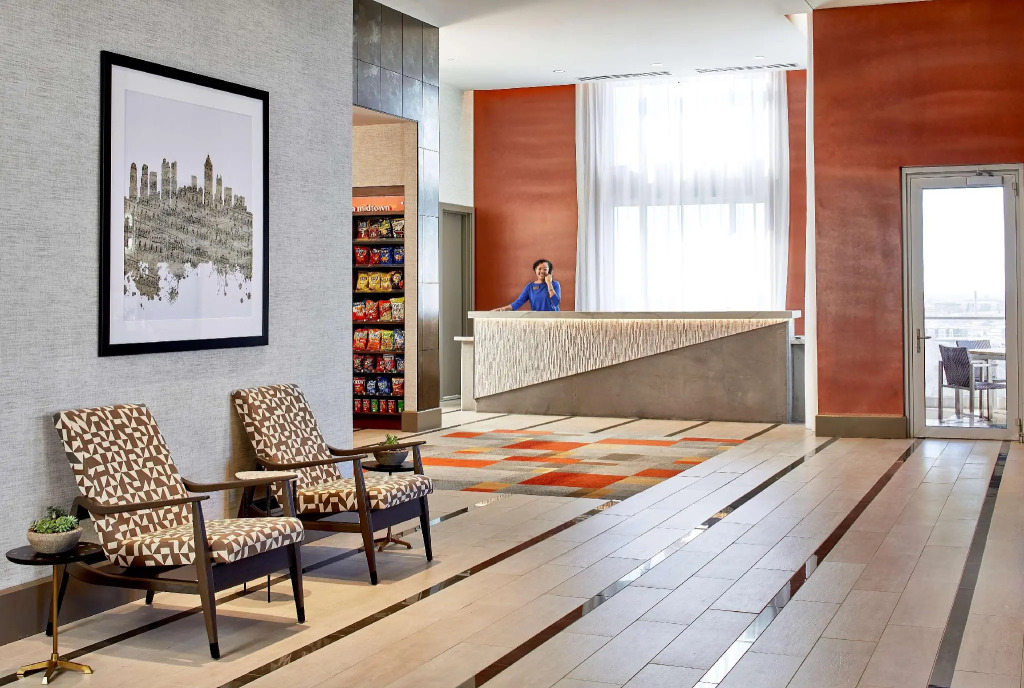 Hampton Inn & Suites Atlanta Airport West Camp Creek Pkwy