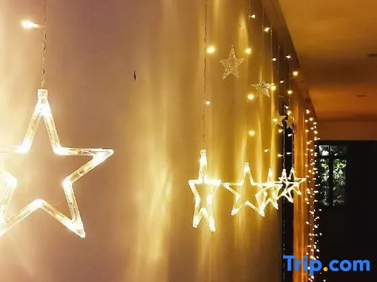 Wuzhen Xianglibaren Homestay (Wuzhen Xizha South Gate)