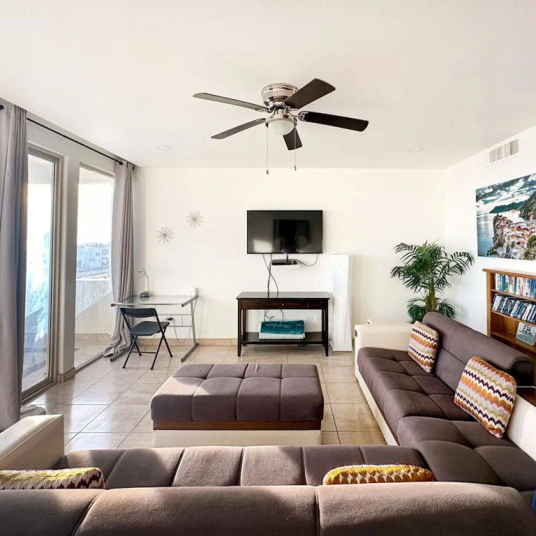 301 B Linda Vista Tranquil Sunset Vistas