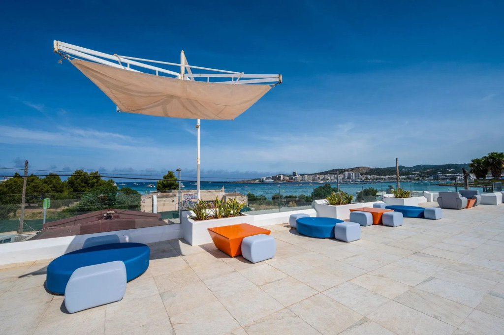 THB Naeco Ibiza