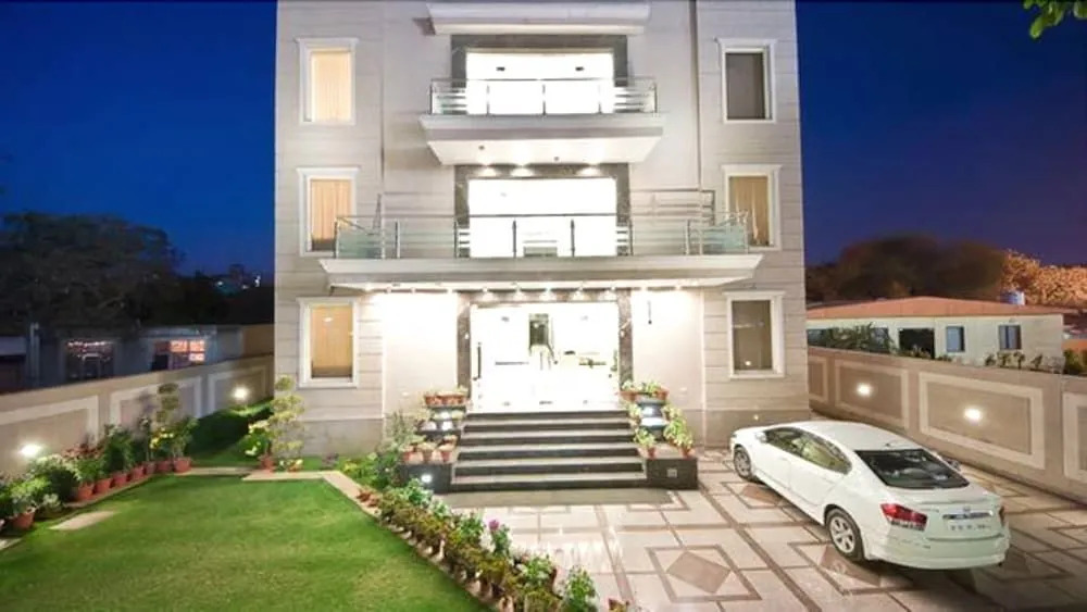 Aadhar Hotel