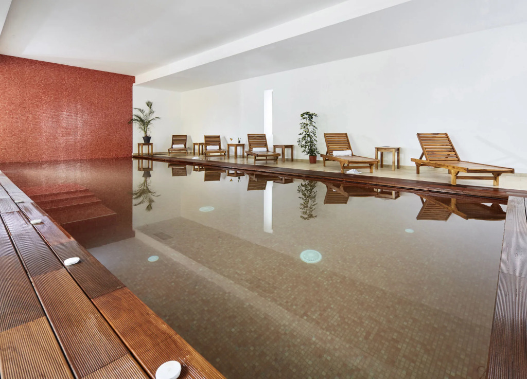 Mercure Maintenon