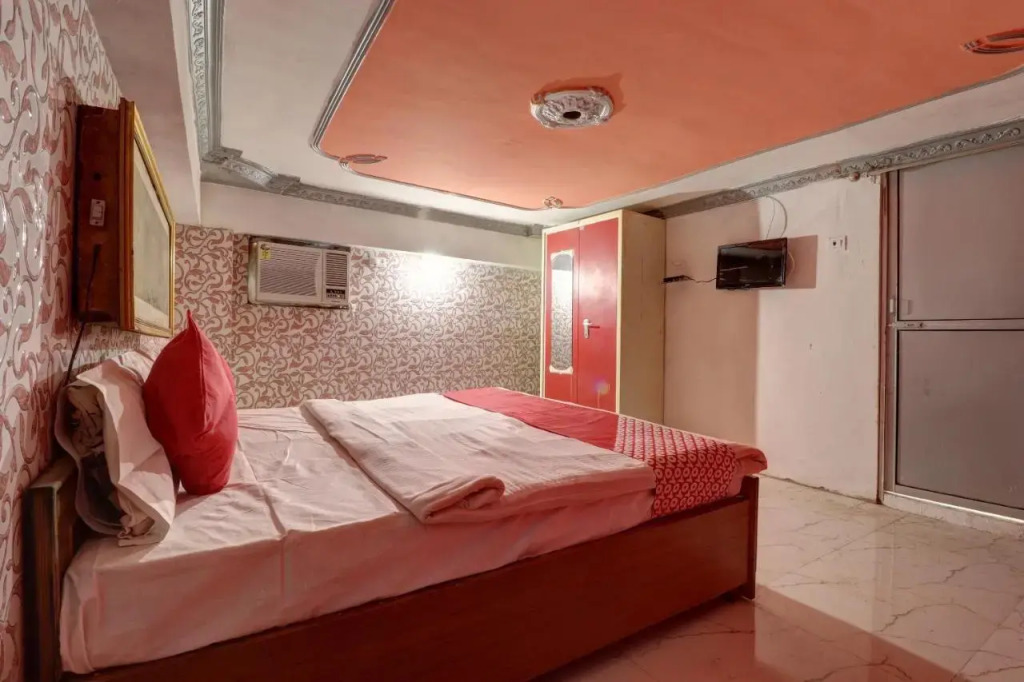 Sai Guest House by OYO Rooms