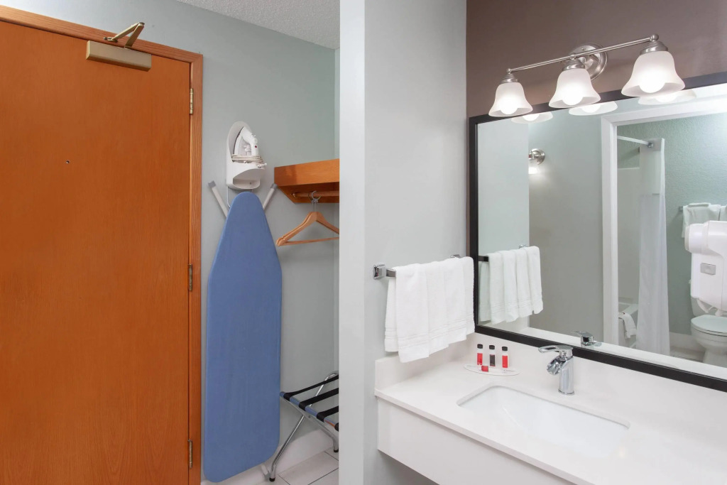 Baymont by Wyndham Grand Haven