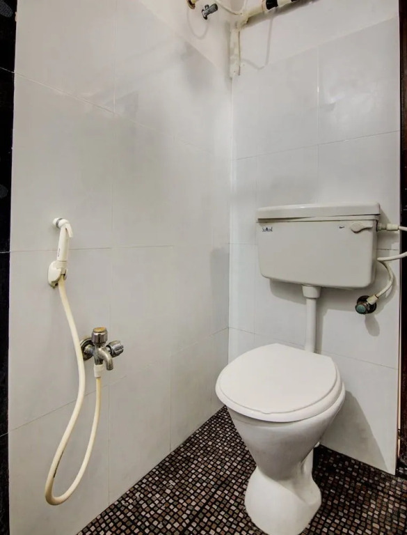 OYO 24044 Appledoor Service Apartment