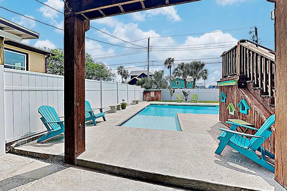 New Listing! Updated Downtown W/ Private Pool 2 Bedroom Home