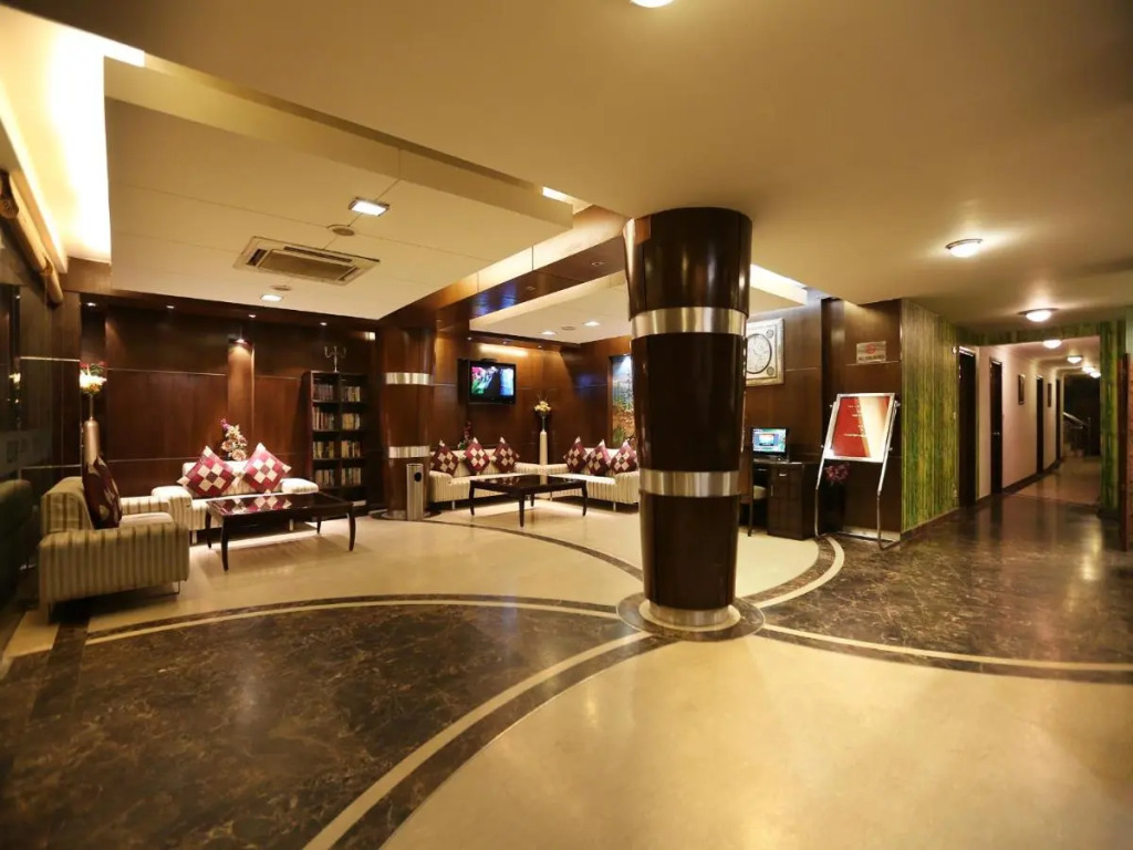 Hotel Waves