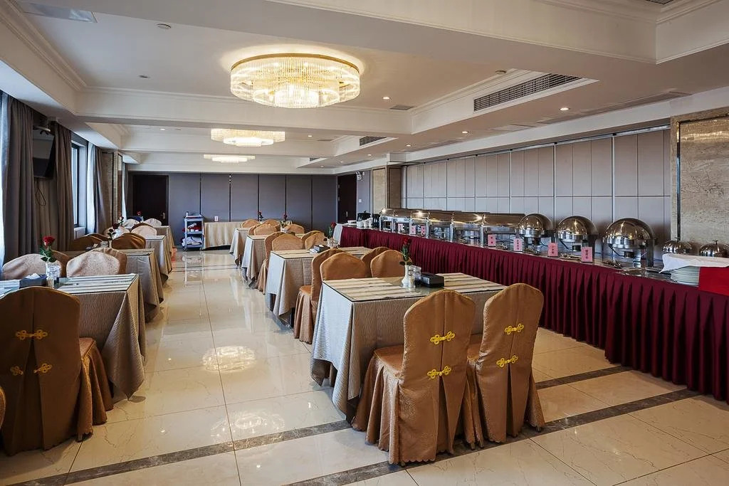 Huzhou Wealth Hotel