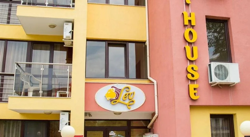 Lev ApartHotel