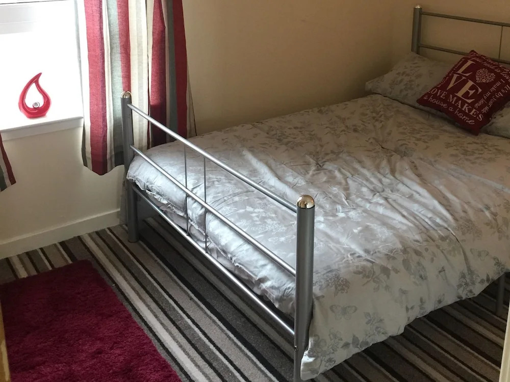 Finlay Drive City View Apartment