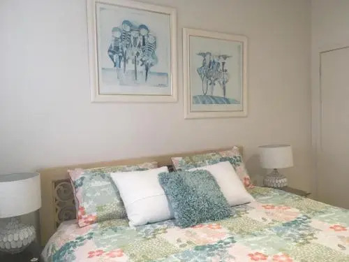 Its De-Lovety B&B