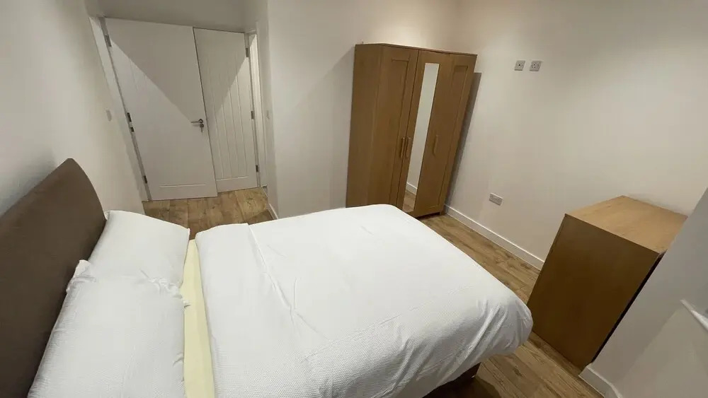 Beautiful 6 Bed House in Bexleyheath