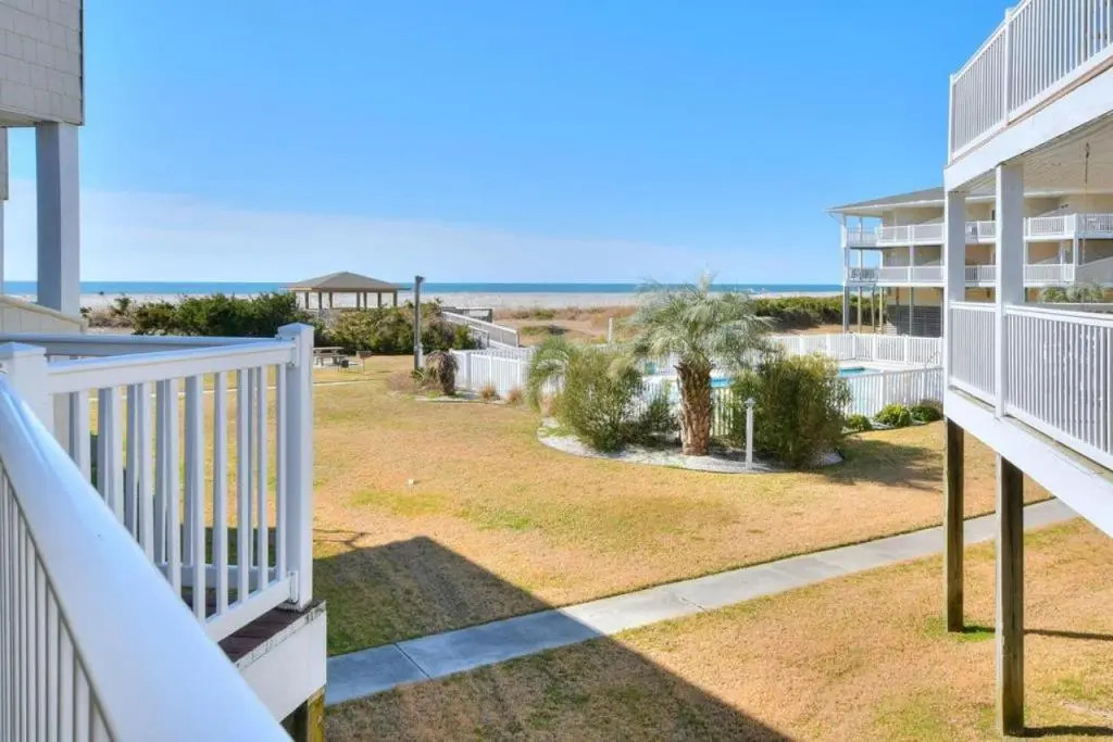 Southern Shore Villa 108-Finz Up