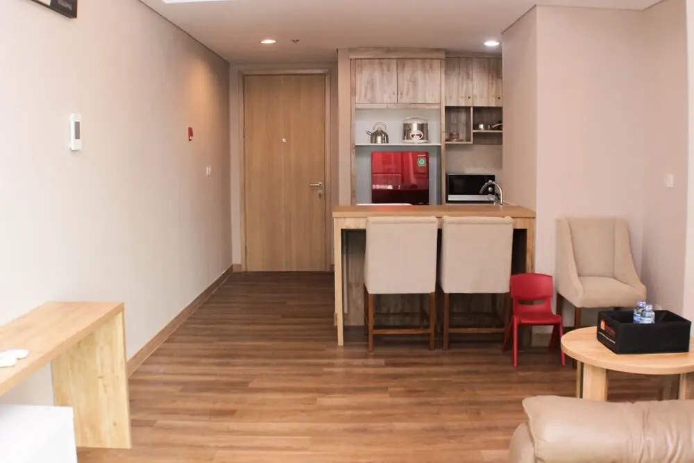 Elegant And Comfy 2Br At Holland Village Jakarta Apartment