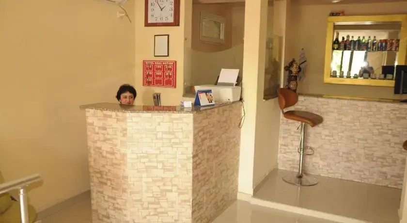 Kral Hotel