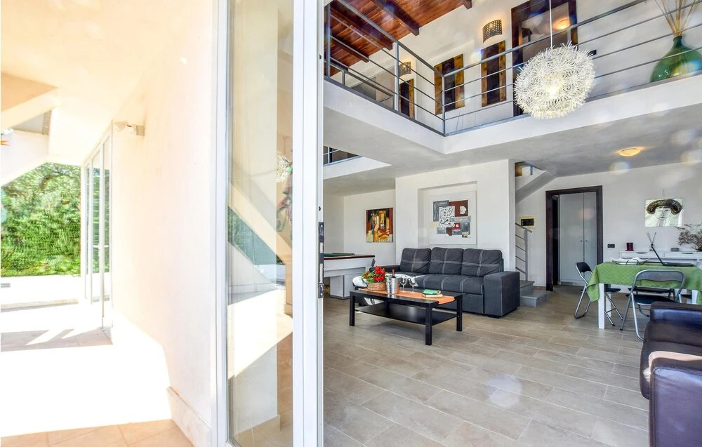 Awesome Home in Castelvetrano With Outdoor Swimming Pool, Wifi and 3 Bedrooms