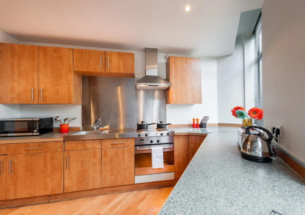 Smart City Apartments - City Road