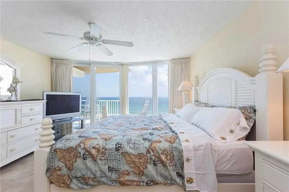 Shores Club 905 - Two Bedroom Condo