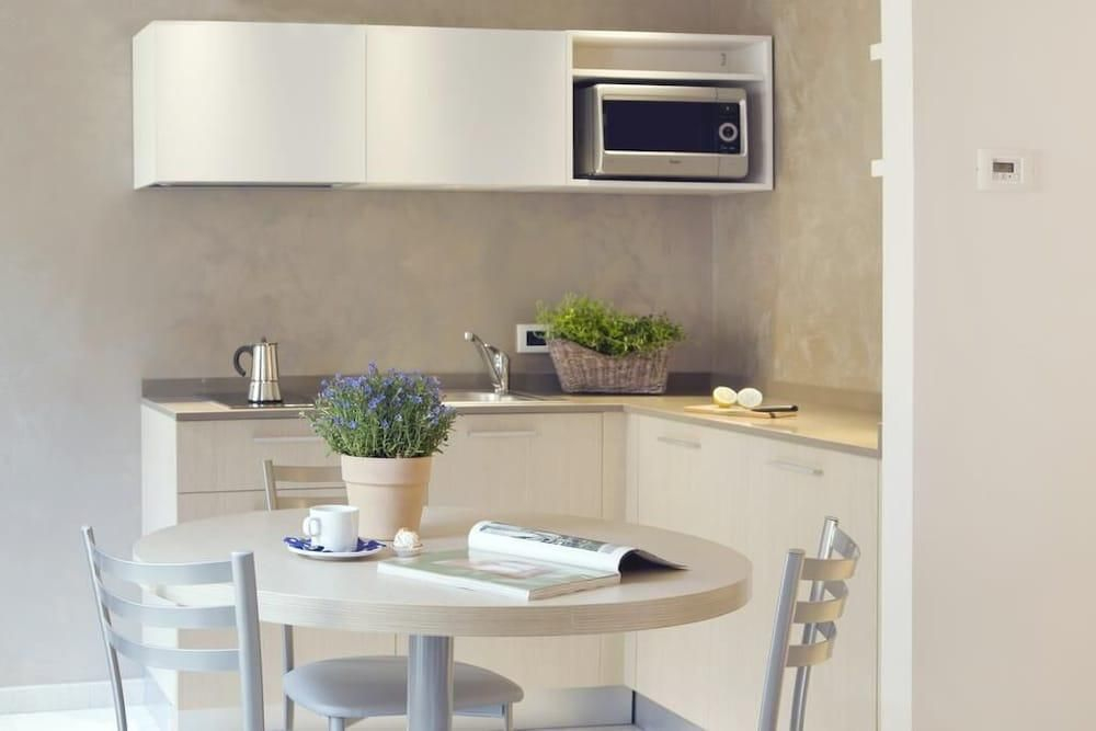Domus Residence