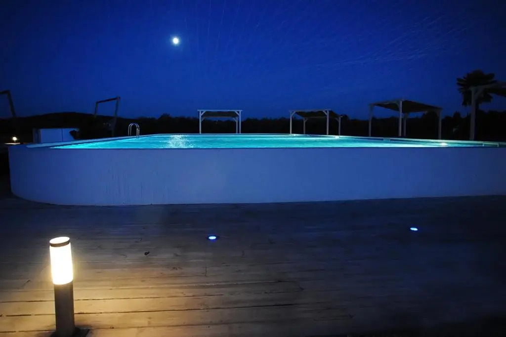 Unique villa Mojito with extra large pool in Rovinj for up to 12 persons, 6 bedrooms