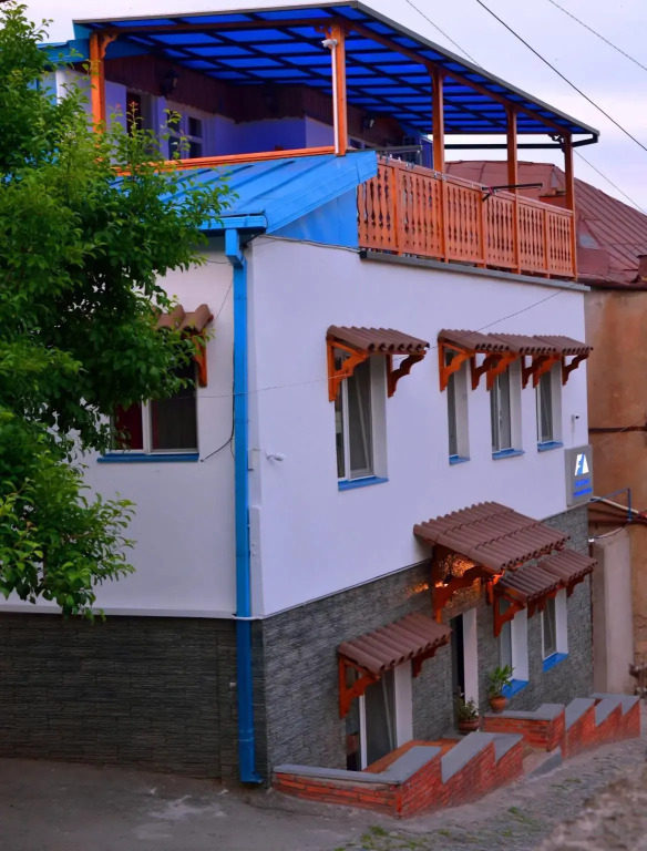 Guest House Formula 1
