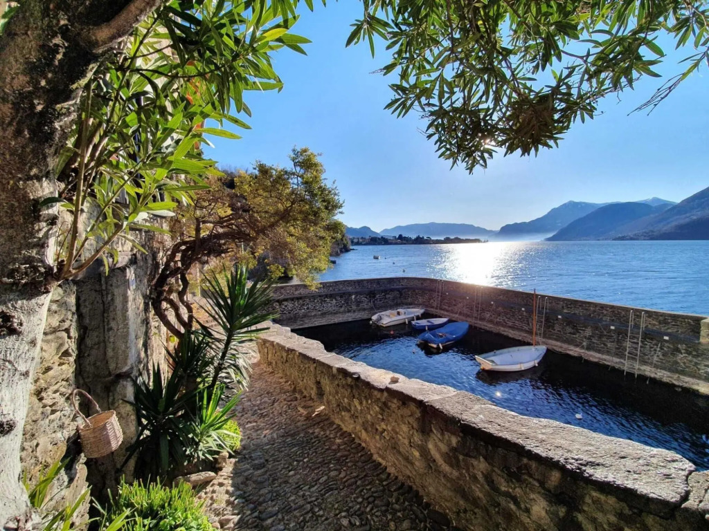 Appealing apartment in Dervio with balcony/terrace