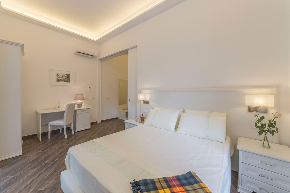 Suites Sorrento Elegance