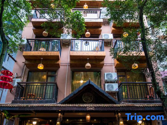 Little Bali Thai-Style Homestay