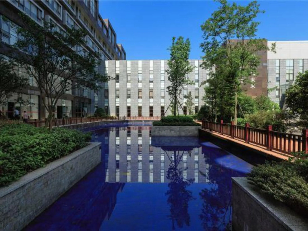 Yurui Hotel