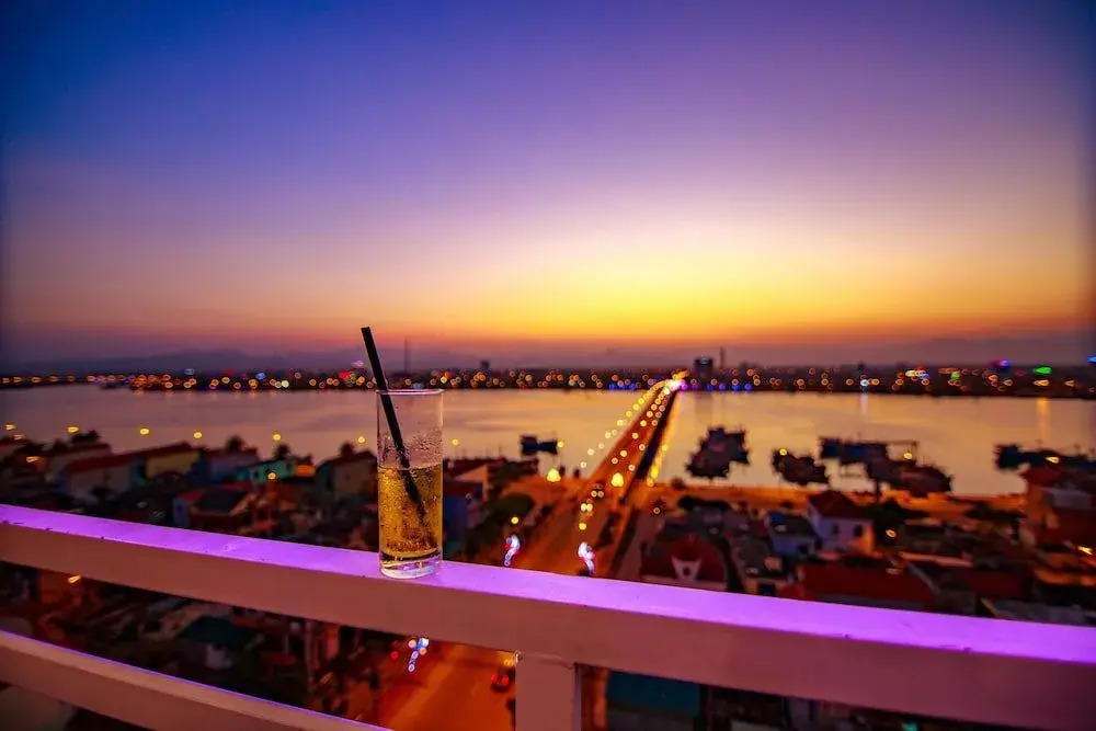 Amanda Hotel