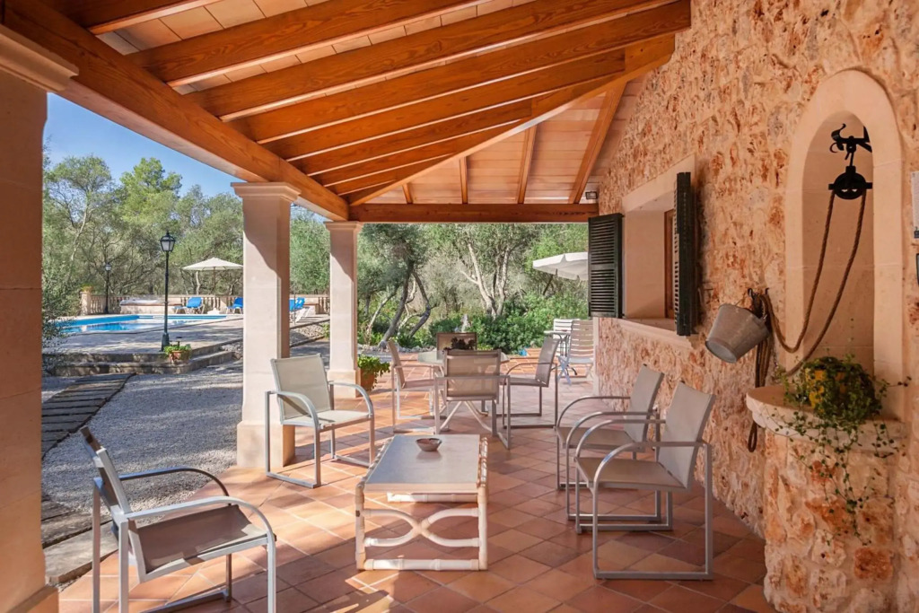 Sa Rota de Can Blan by Sealand Villas