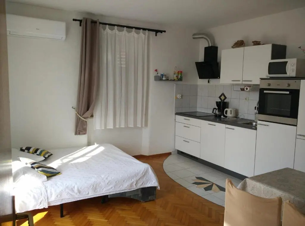 Apartments Gina