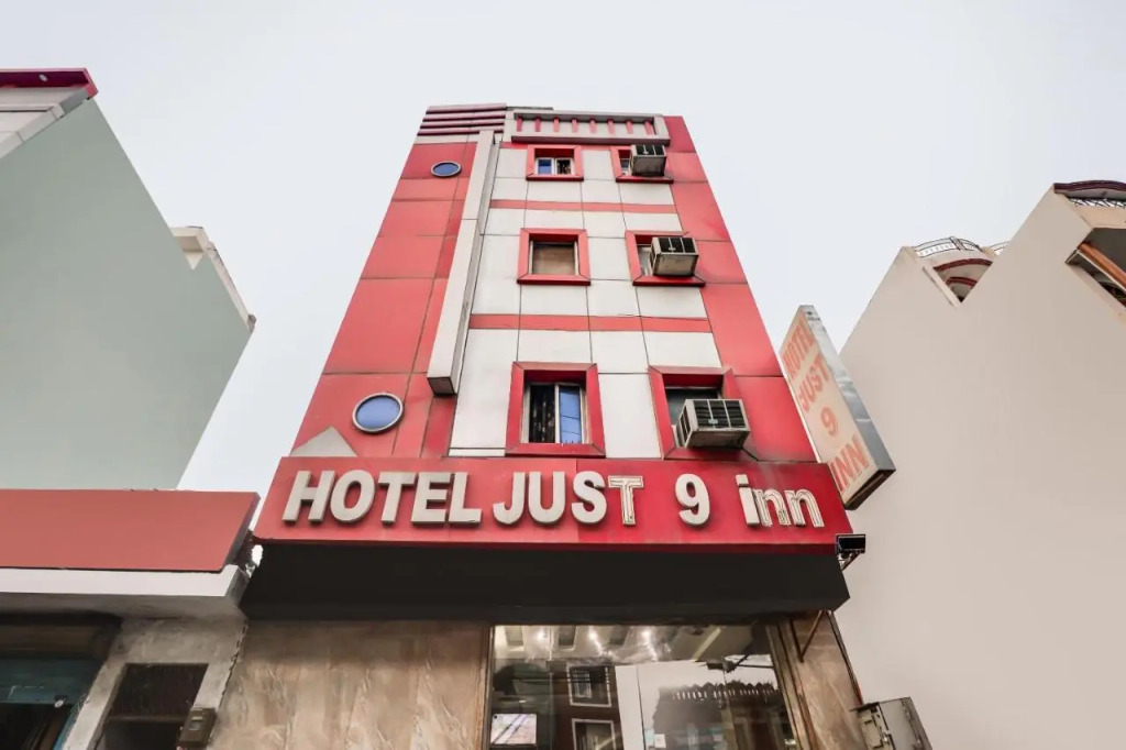 Hotel Just9 Inn