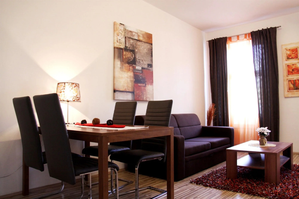 CheckVienna – Apartment Huetteldorfer Strasse