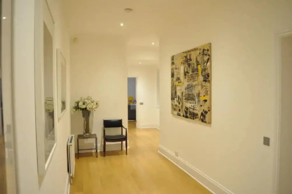 Stunning 2 Bedroom 2 Bathroom in South Kensington