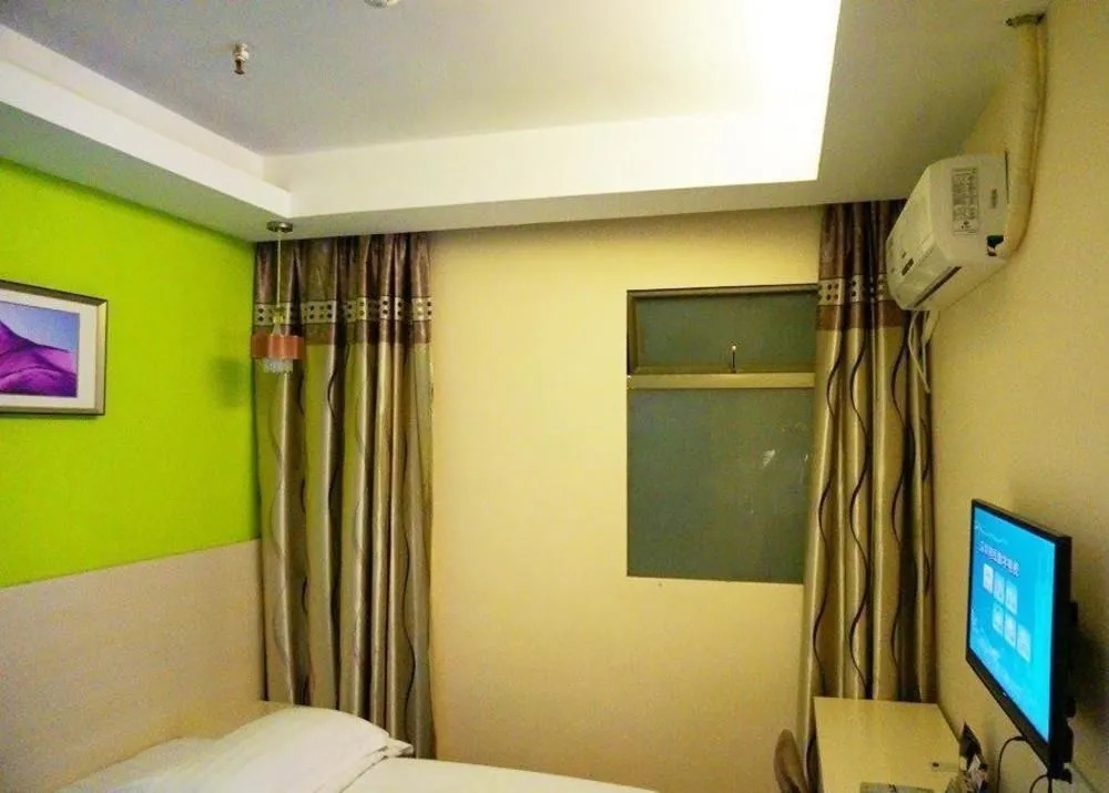 Tai Hua Fashion Hotel