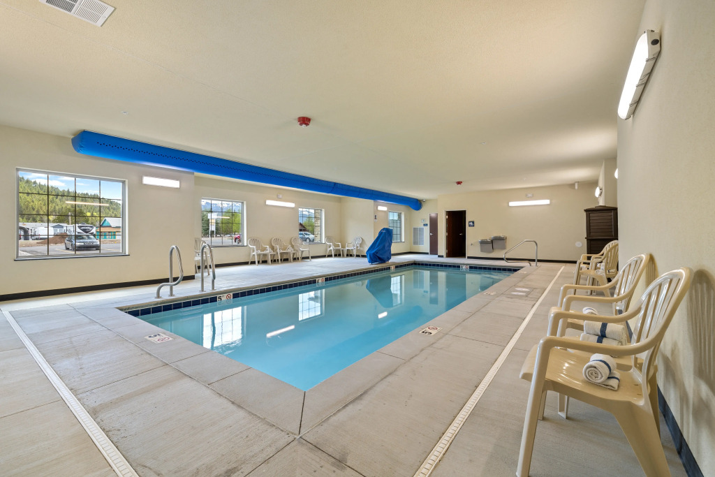 Cobblestone Hotel & Suites - Alpine