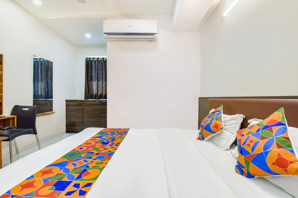 FabHotel Crystal - Nr Odau Ring Road