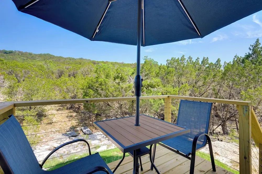 Cozy Canyon Lake Studio w/ Forest & Creek Views!