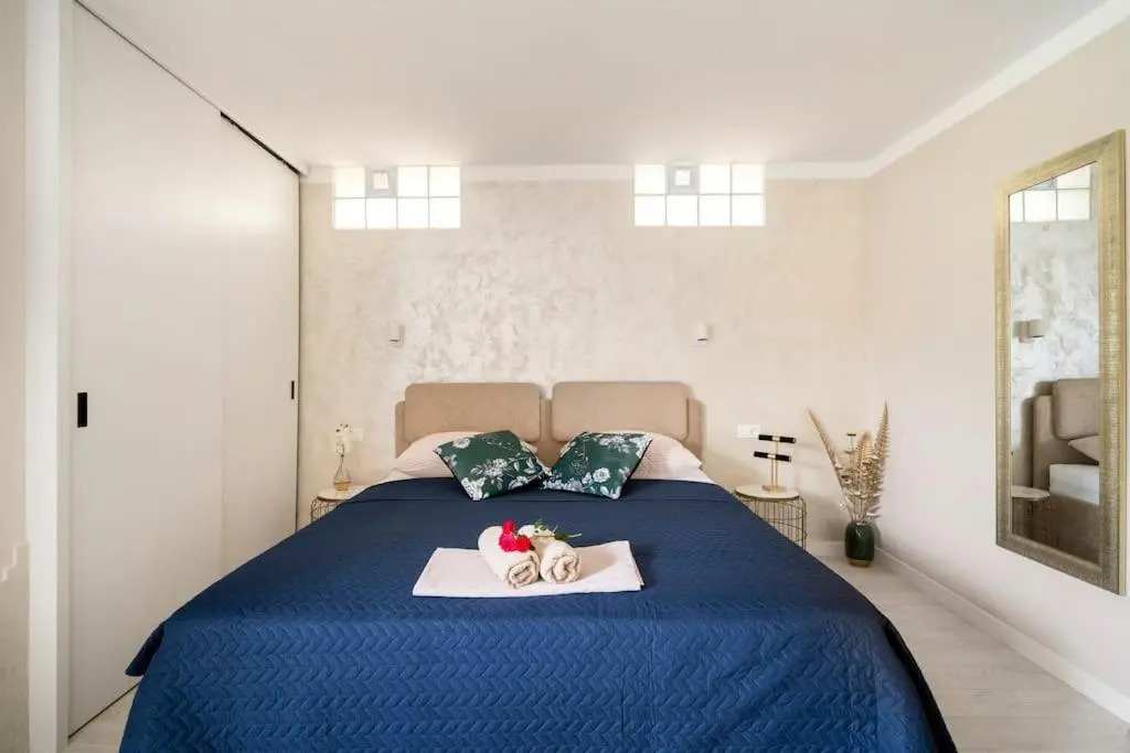 Suite by the beach for 2