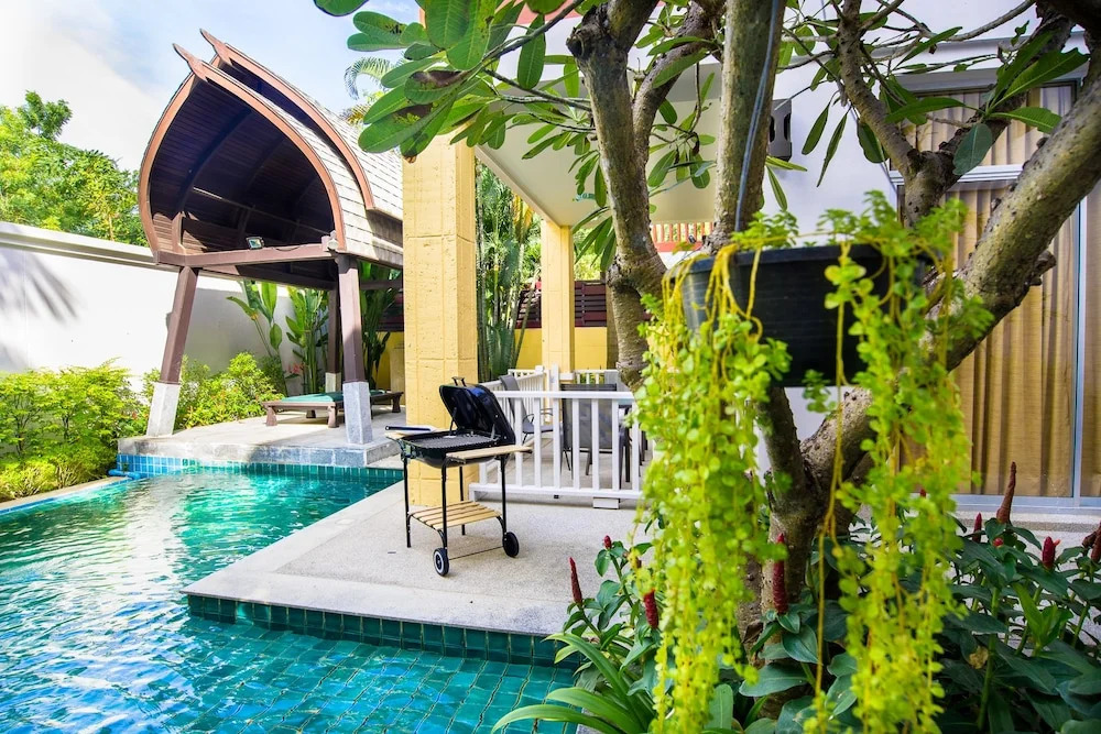Magenta Grand House Pool Villa Pattaya