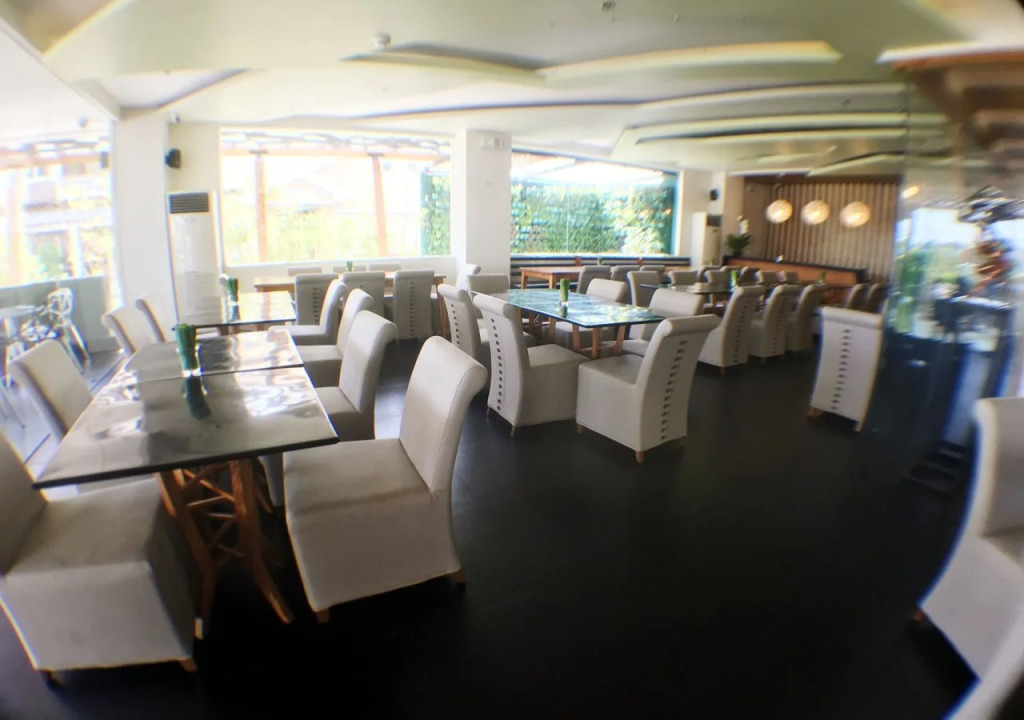One Vittoria Hotel