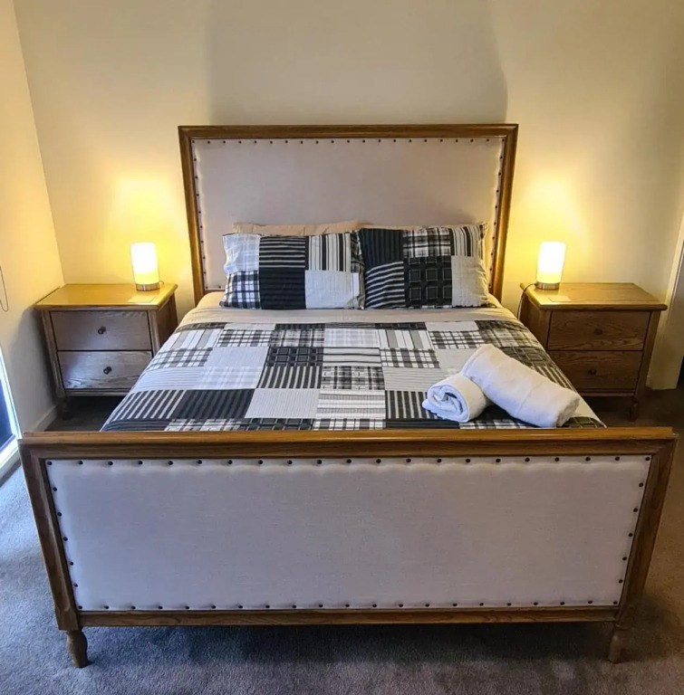 Wyndham Luxury - Free Wifi and Netflix