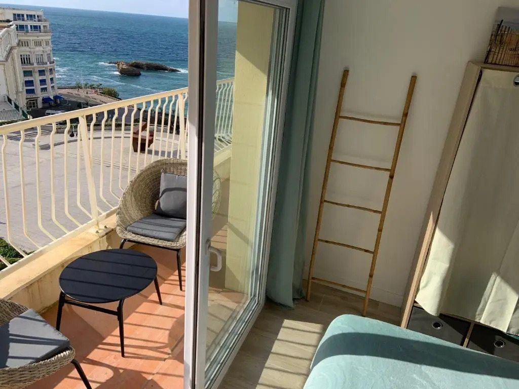 HYPER CENTRE, VUE MER ,APPARTEMENT NEUF, 6 adultes