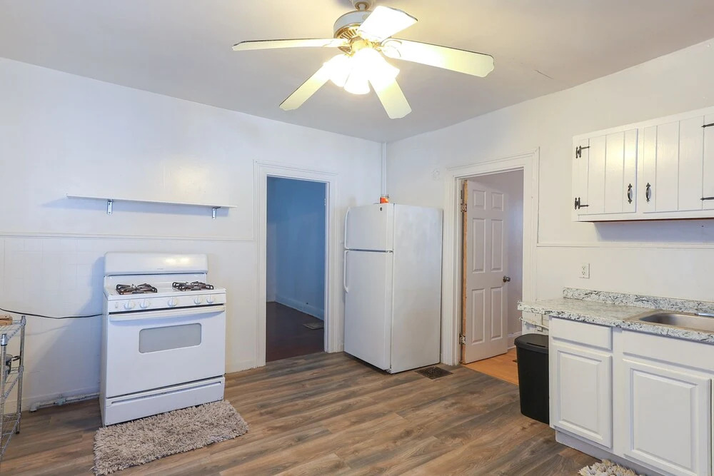 Cozy Bridgeport Apartment: 2 Mi to Downtown!