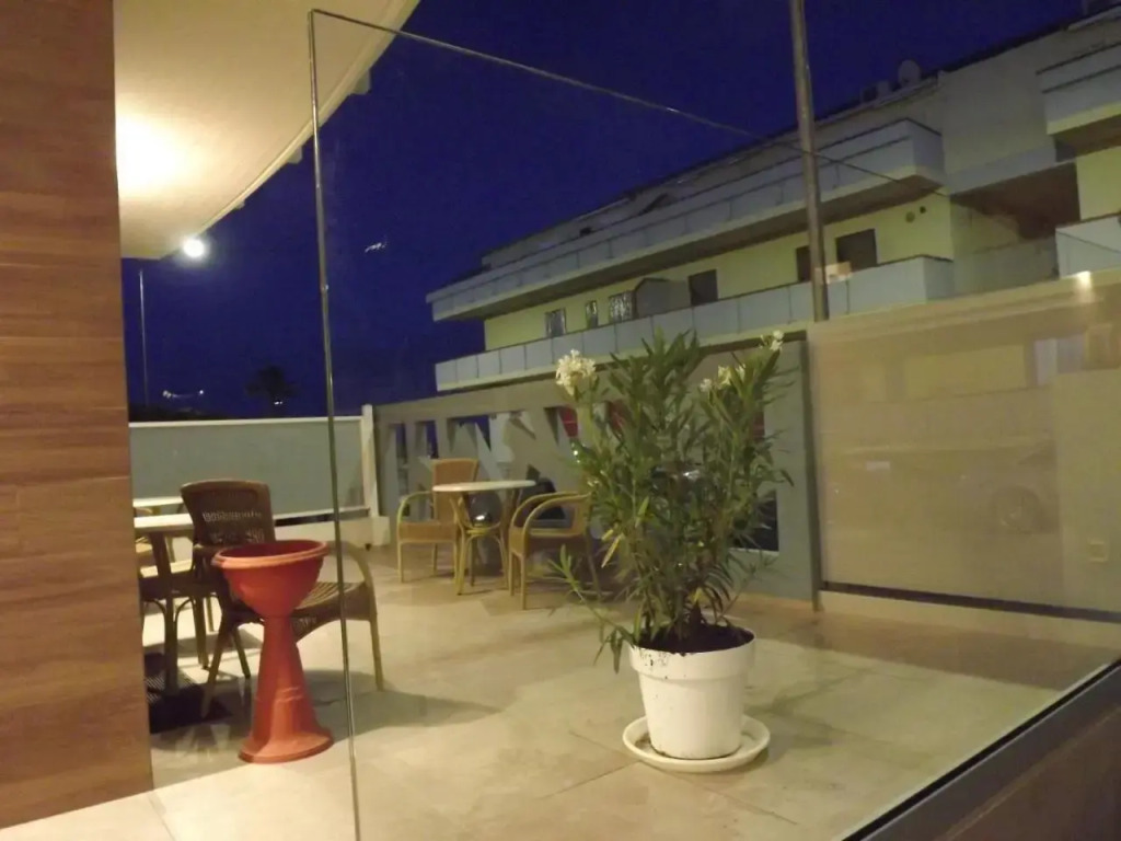 RESIDENCE TWIGHA