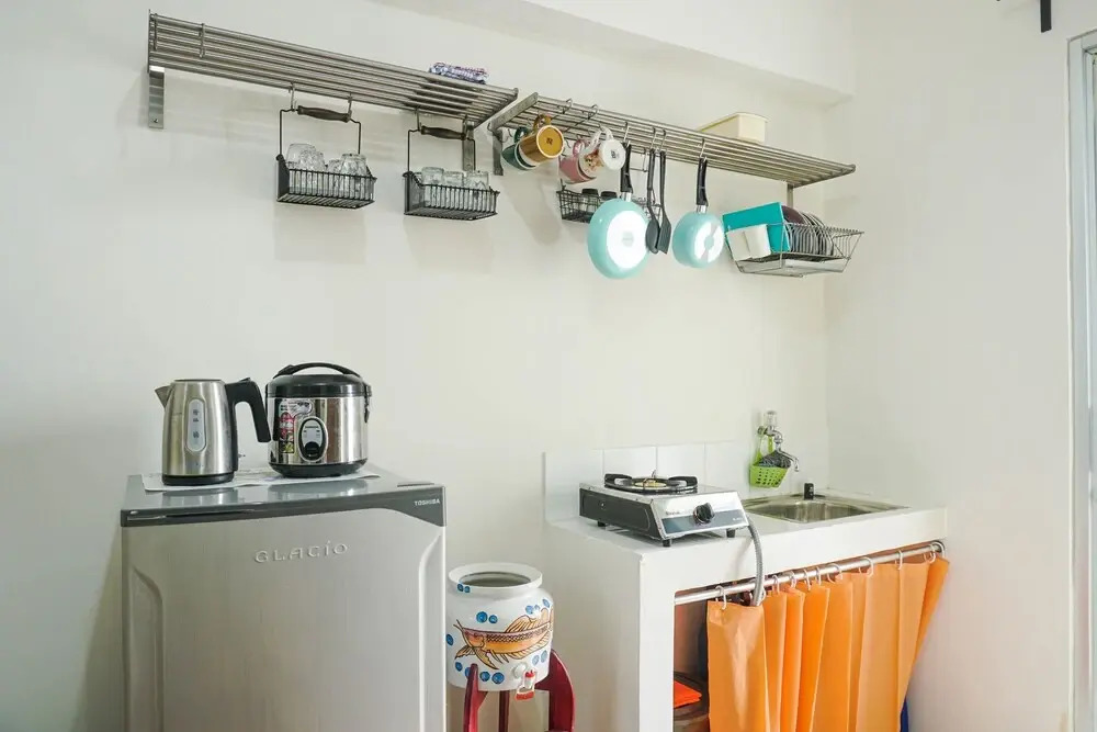 Compact and Scenic Studio Room Green Bay Pluit Apartment