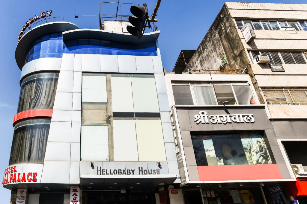 Capital O IND679 Hotel Rajwada Palace