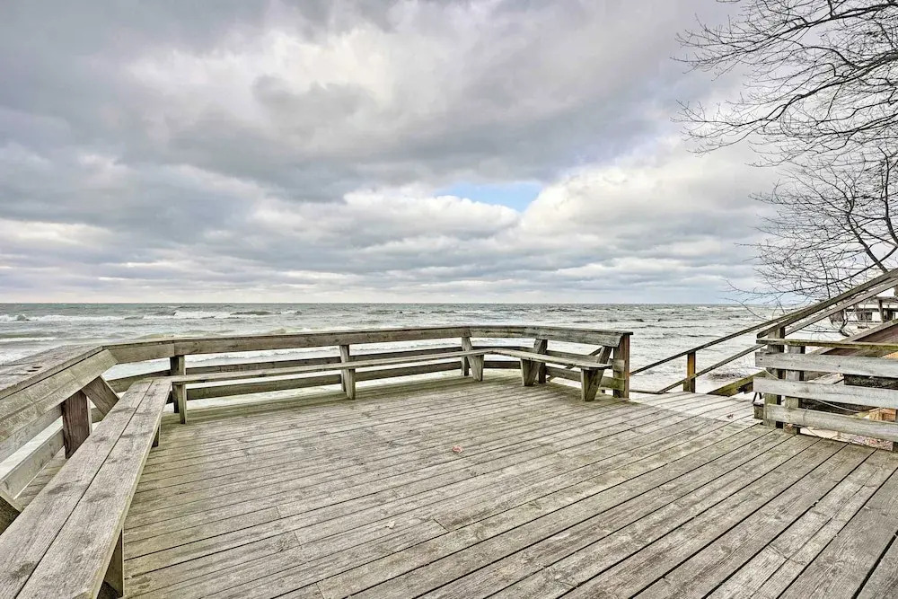 Lake Michigan Waterfront Home: 1 Mile to Downtown!