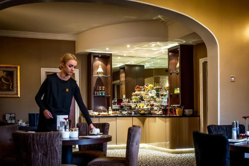 York House Hotel